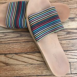 Madewell maddie slides in rainbow stripe
